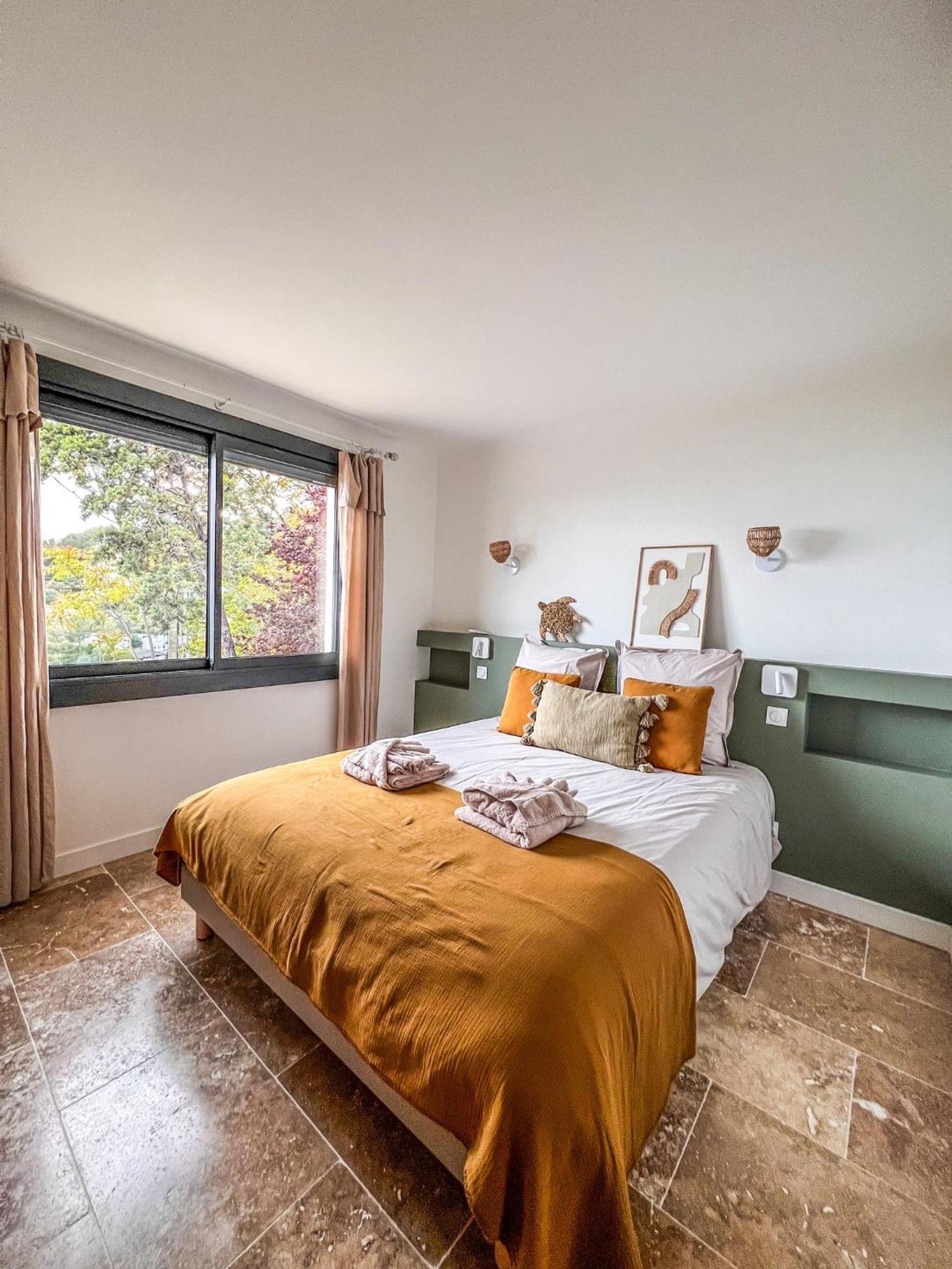 Les Tonnelles - Villa Saint-Clair Сет Экстерьер фото